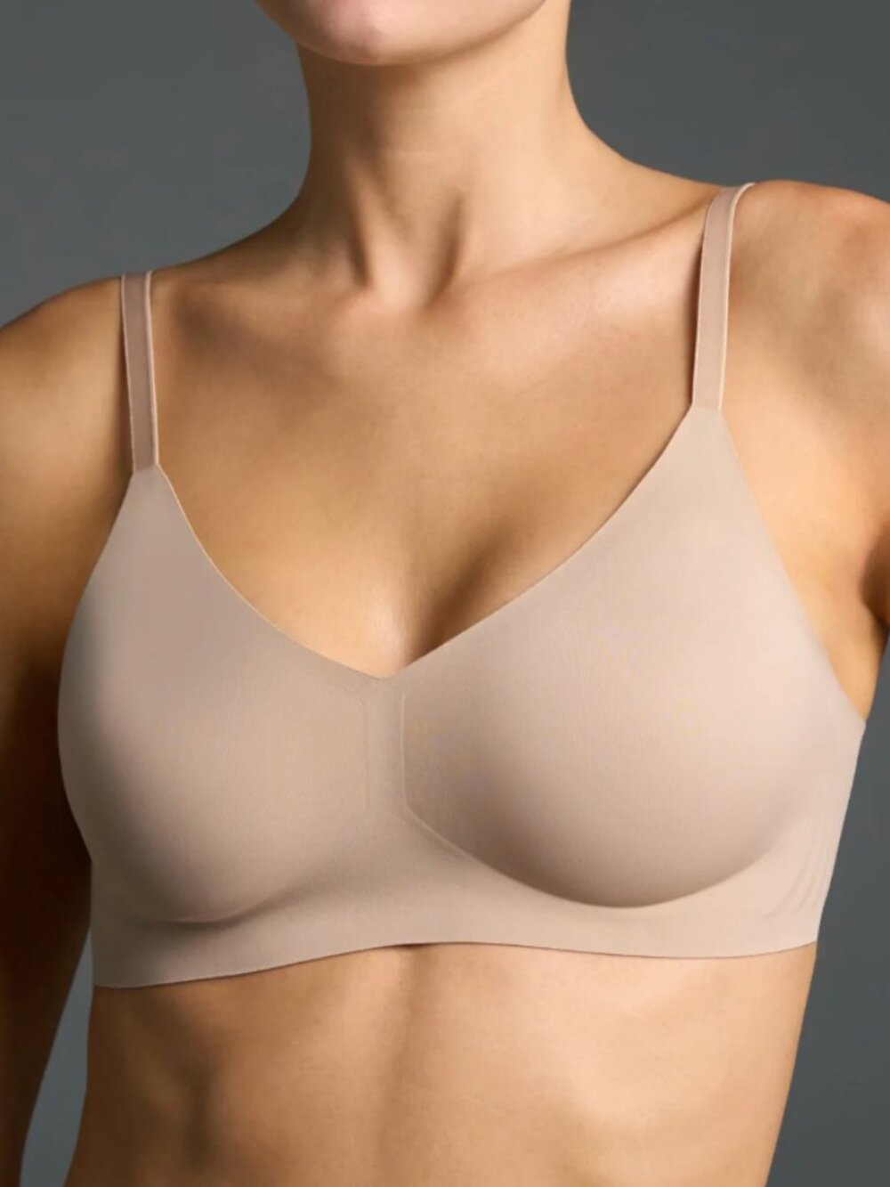 EBY Relief Bra Seamless Wireless Molded Adjustable Stretch Beige Size XS